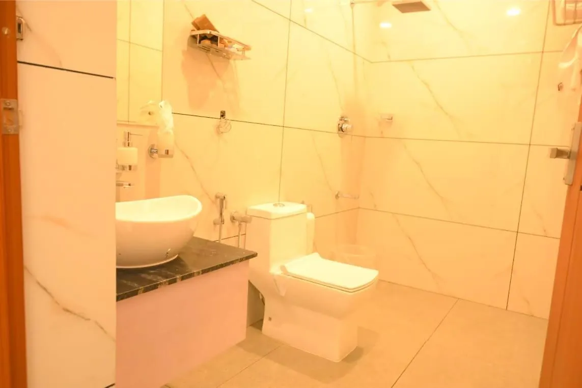Karammoottil Palace Hotel Kottara 3*,  India